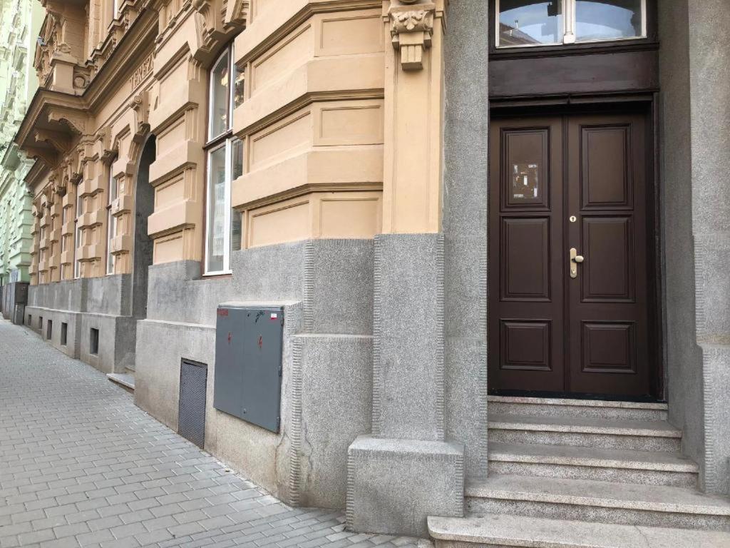 Apatrhostel Brno Exterior foto